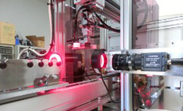 【ヒンジキャップ製造】樹脂成型品オンライン検査組立機